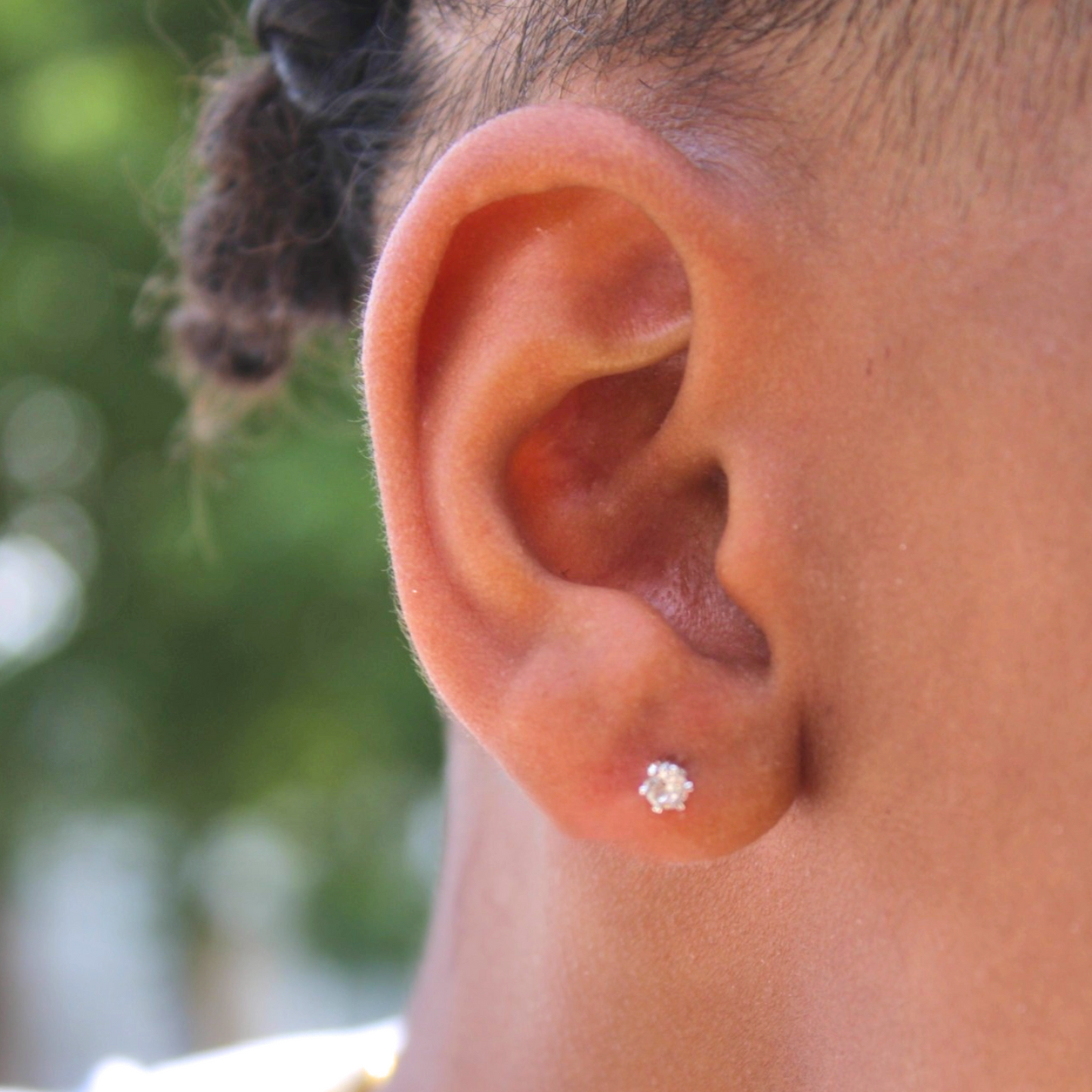 Boucles d'oreilles cristaux autrichiens solitaire bijou élégant mixte