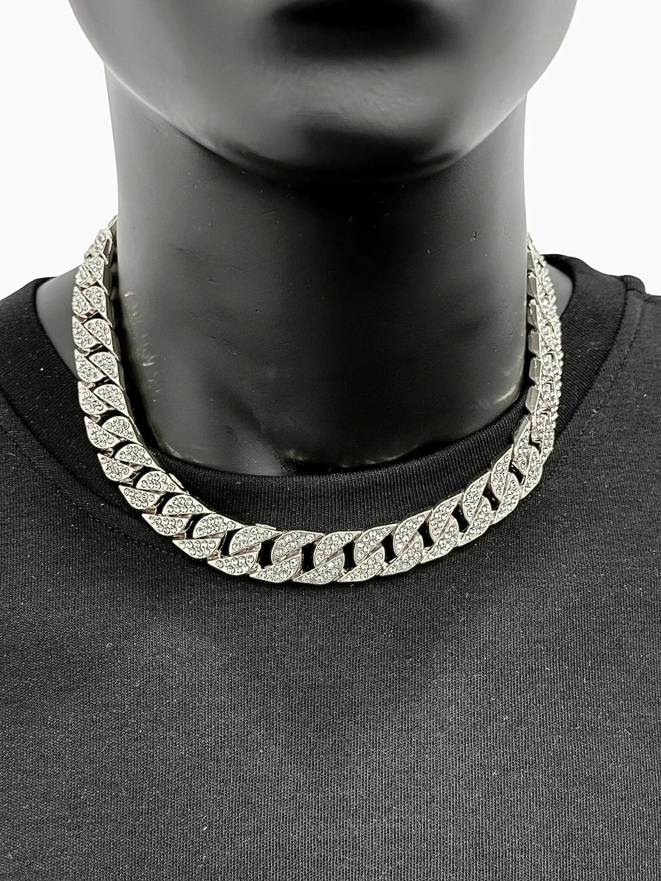 Chaîne homme 45cm cubaine portée style affirmé urbain